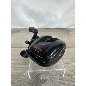 Vintage Eagle Claw BC10 Fishing Reel W/ Magnetic Spool Control. Tested